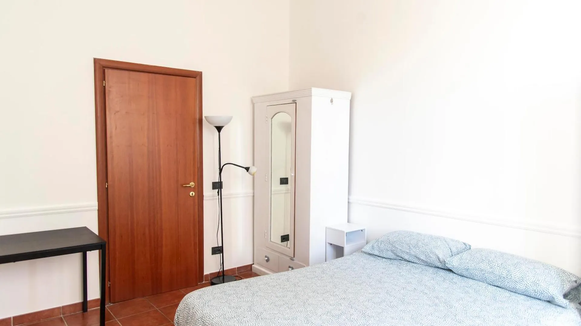 Domus Magnagrecia Apartment Rome 0*,